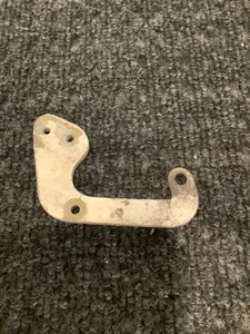 Beechcraft 95-410077-12 Travel Air Nose Landing Gear Door Hinge 002-410001-107